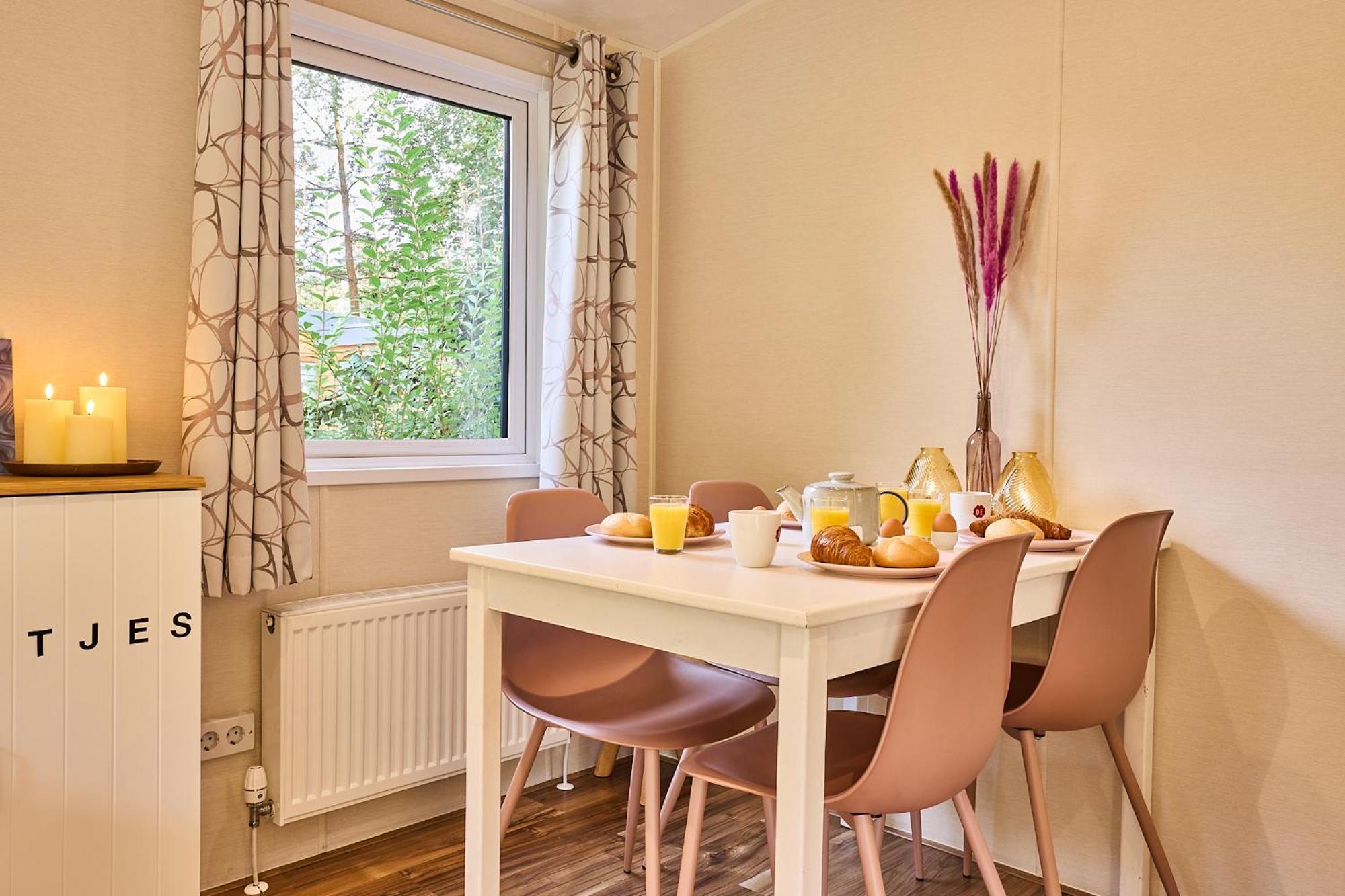 Chalet Huisje Bella Op De Veluwe Max 2 Volwassene Beekbergen Kültér fotó